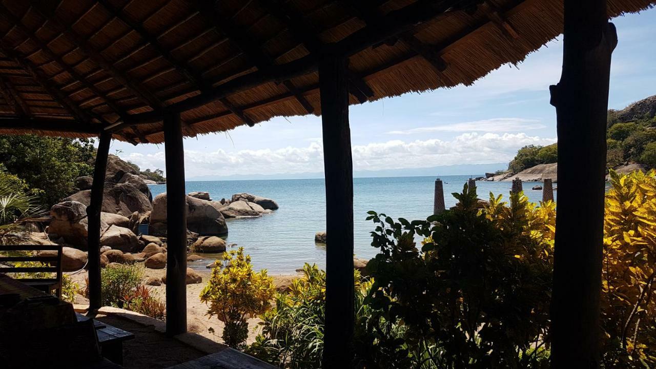 Mufasa Eco Lodge Monkey Bay Εξωτερικό φωτογραφία